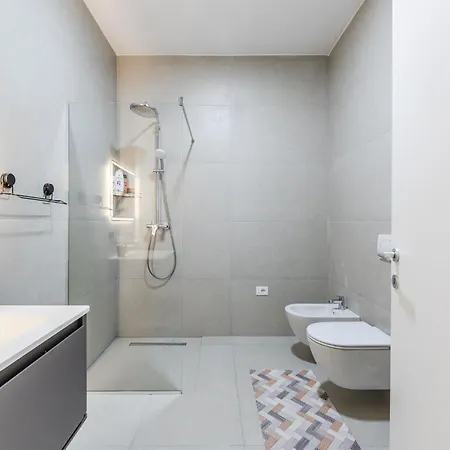 Galleria Roma 3 Апартаменты Тирана